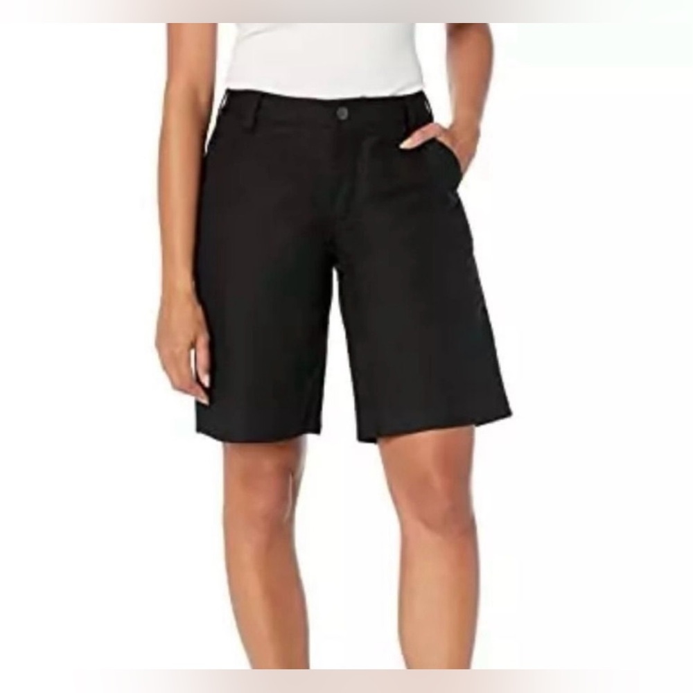 NWT Carhartt Women's Rugged Professional Rugged Flex Loose Fit Canvas Shorts